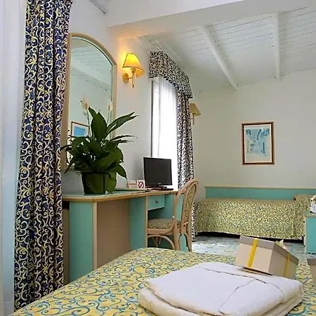 Solemare & Beauty 4*