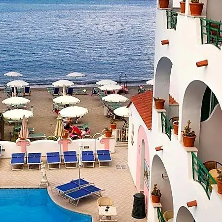 Hotel Solemare & Beauty 4*