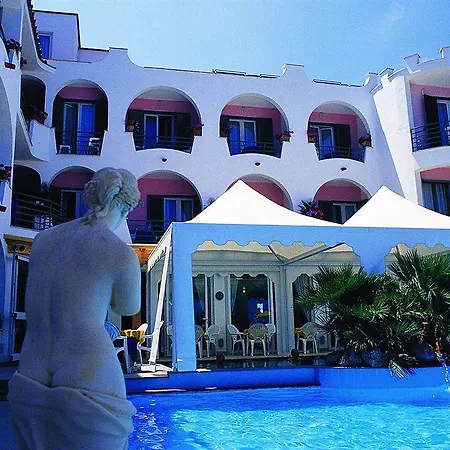 Solemare & Beauty Отель