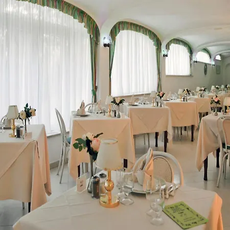 Отель Solemare & Beauty Искья